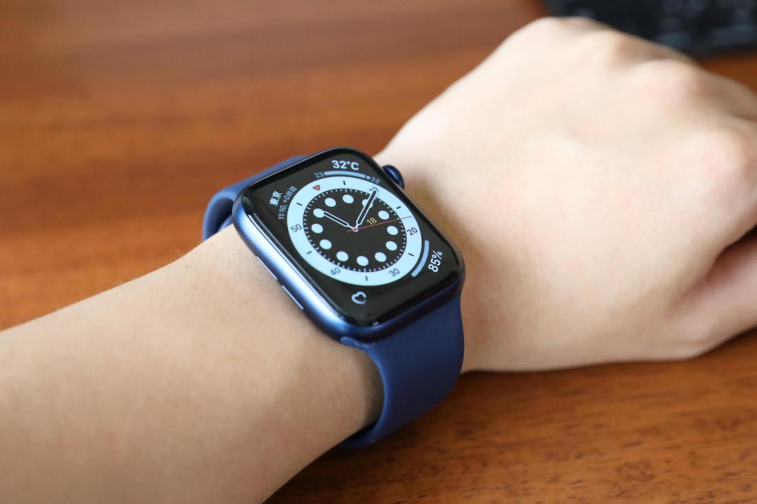 Apple Watch 6 ブルーアルミニウム 40mm-